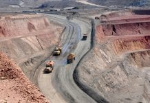 Les États-Unis investissent 900 millions USD supplémentaires dans leur stratégie minière en RDC, portant le total à 1,5 milliard.