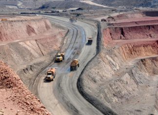 Les États-Unis investissent 900 millions USD supplémentaires dans leur stratégie minière en RDC, portant le total à 1,5 milliard.