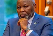 RDC : à l’UNC, Michel Moto Muhima défie-t-il l’autorité de Vital Kamerhe ?
